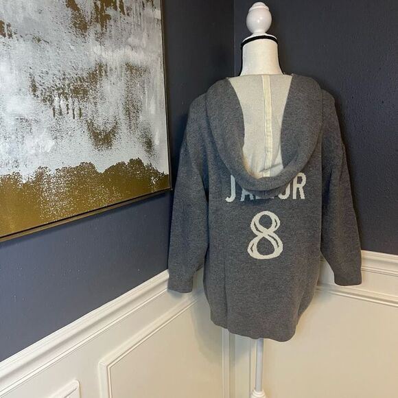 Christian Dior J'ADIOR 8' Hooded Cashmere Sweater with Rear Signature - Picture 9 of 13